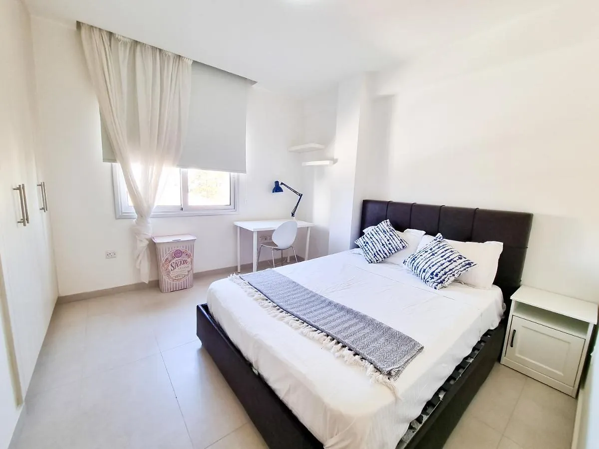 Appartement Seaside Elegance Retreat à Larnaca